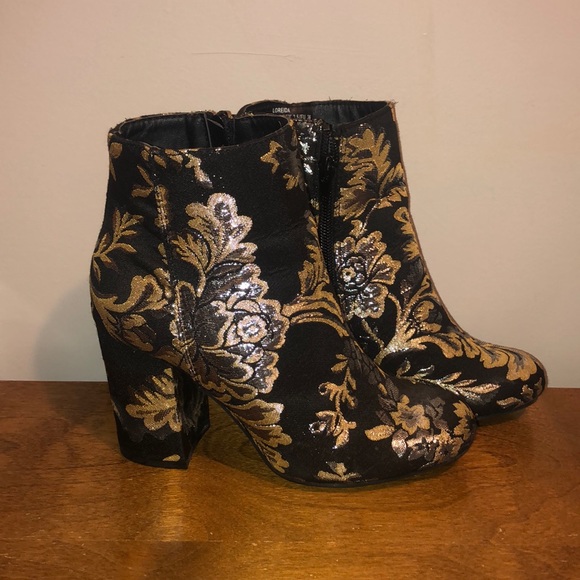 (193) Black Embroidered Heeled Booties - Picture 2 of 6